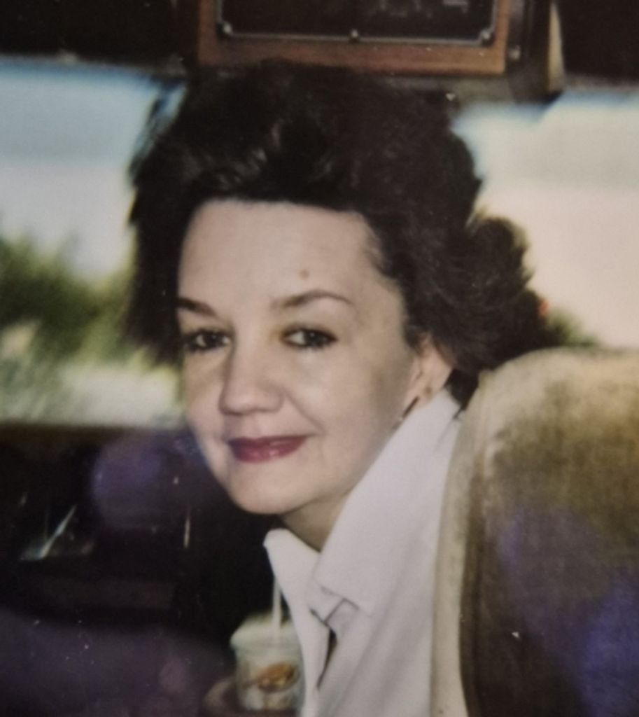 Sandra Hardy Profile Photo