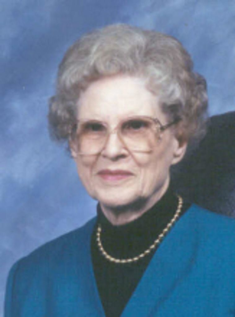 Elaine Garrett Behnke