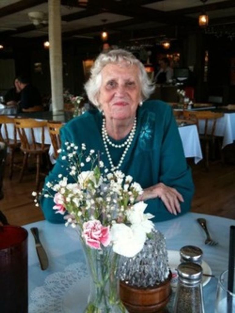 Virginia M Rollins