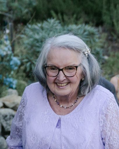 Deanna Lee Davis Profile Photo