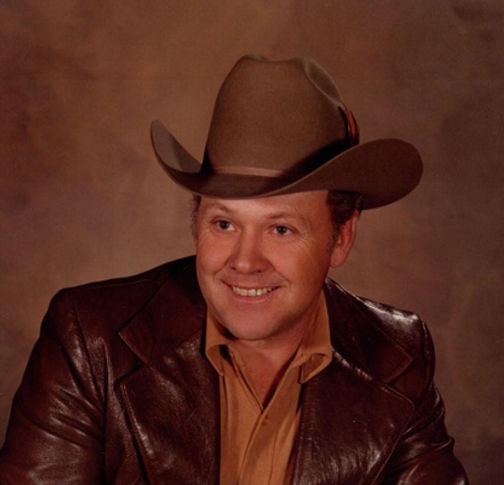 Merton Lee Ikenberry Profile Photo