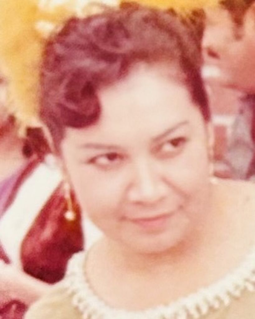 Leonia Sandoval Canchola Profile Photo