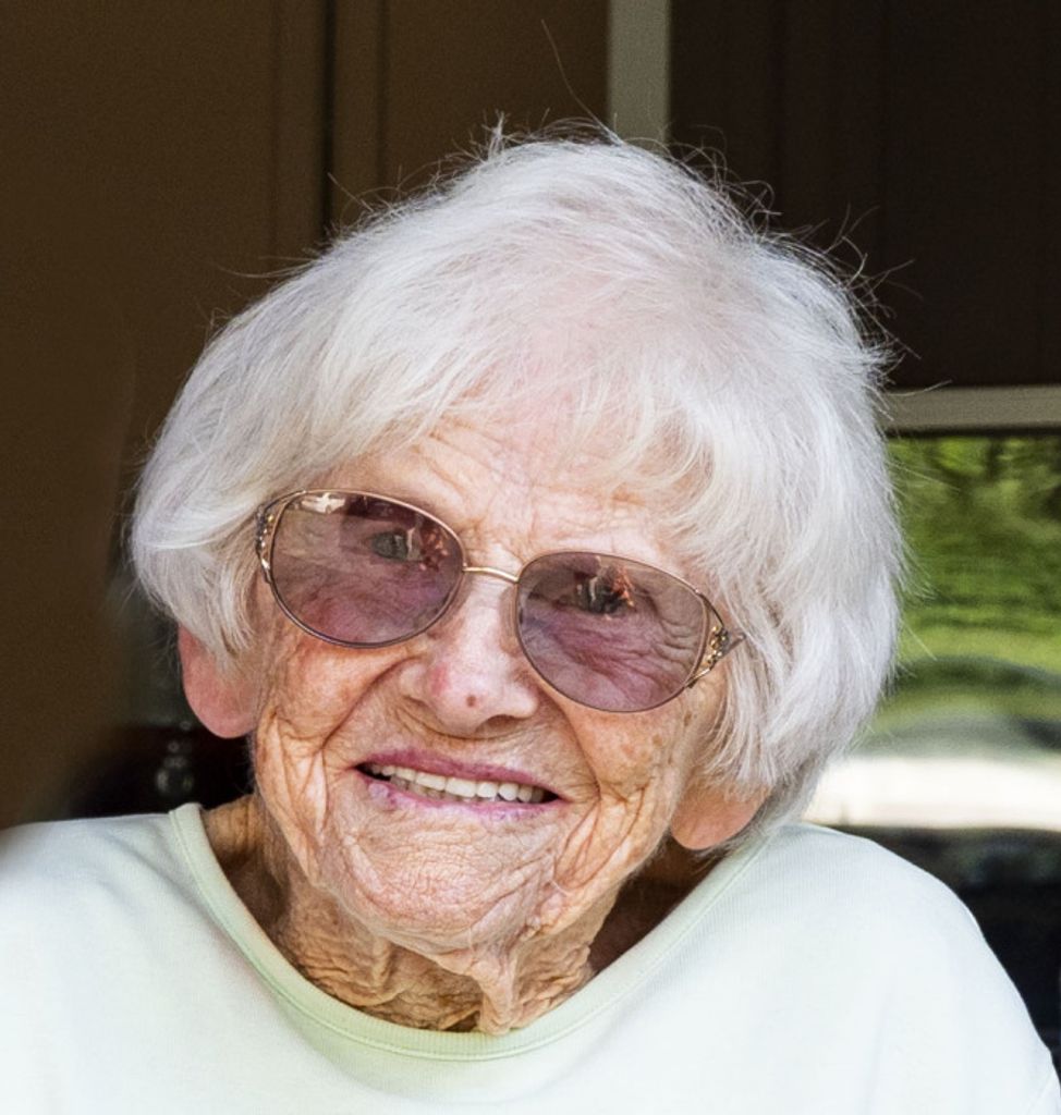 Gladys (Williams)  Dellaghelfa