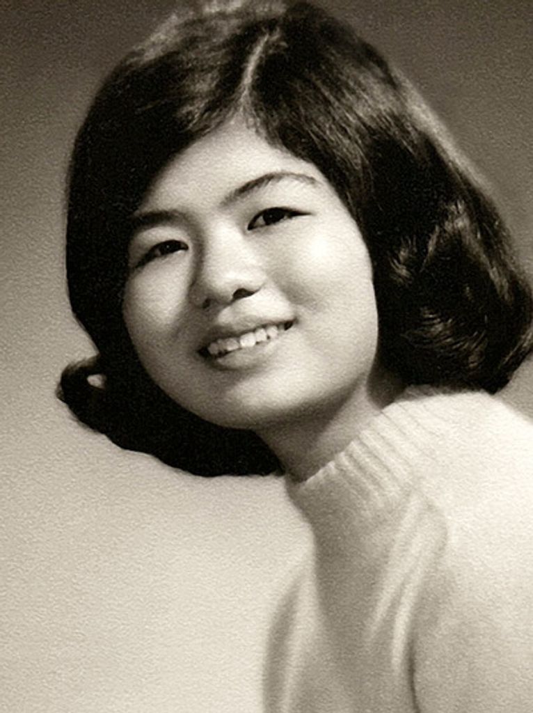 Elaine Ayako Nishikawa Profile Photo