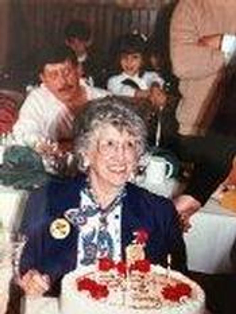 Annette Brozyna Profile Photo