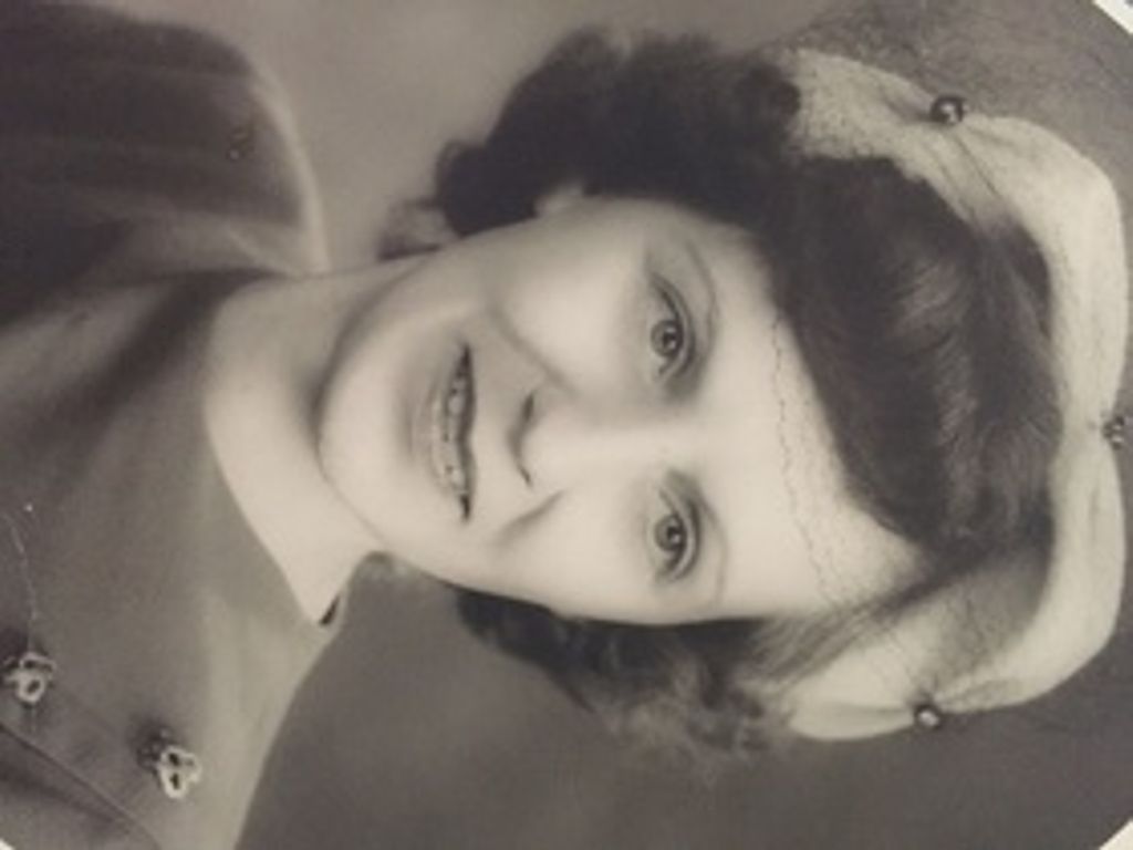 Dorothy Louise (Newcomb) Hicks