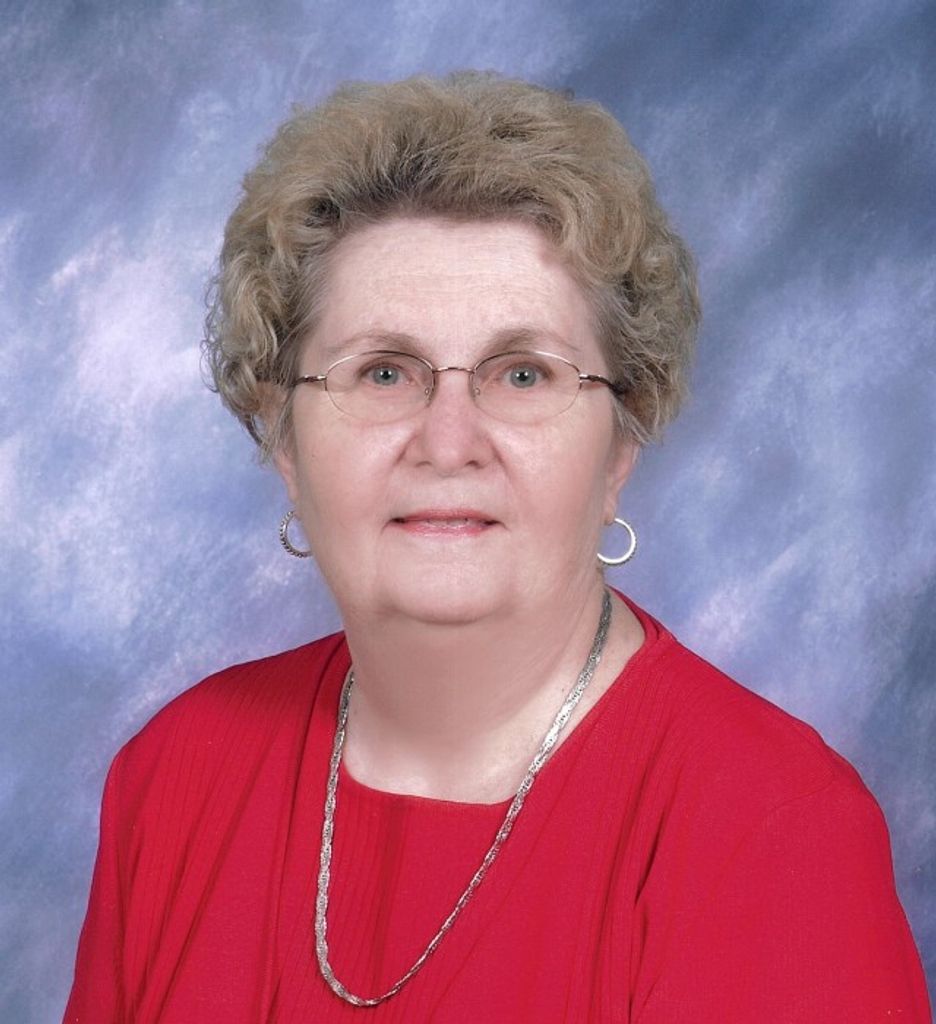 Suzanne (Fantz)  Enochs Profile Photo