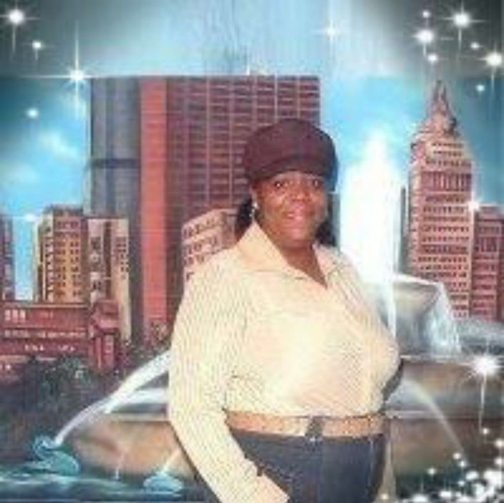 Yvonne Norals Profile Photo