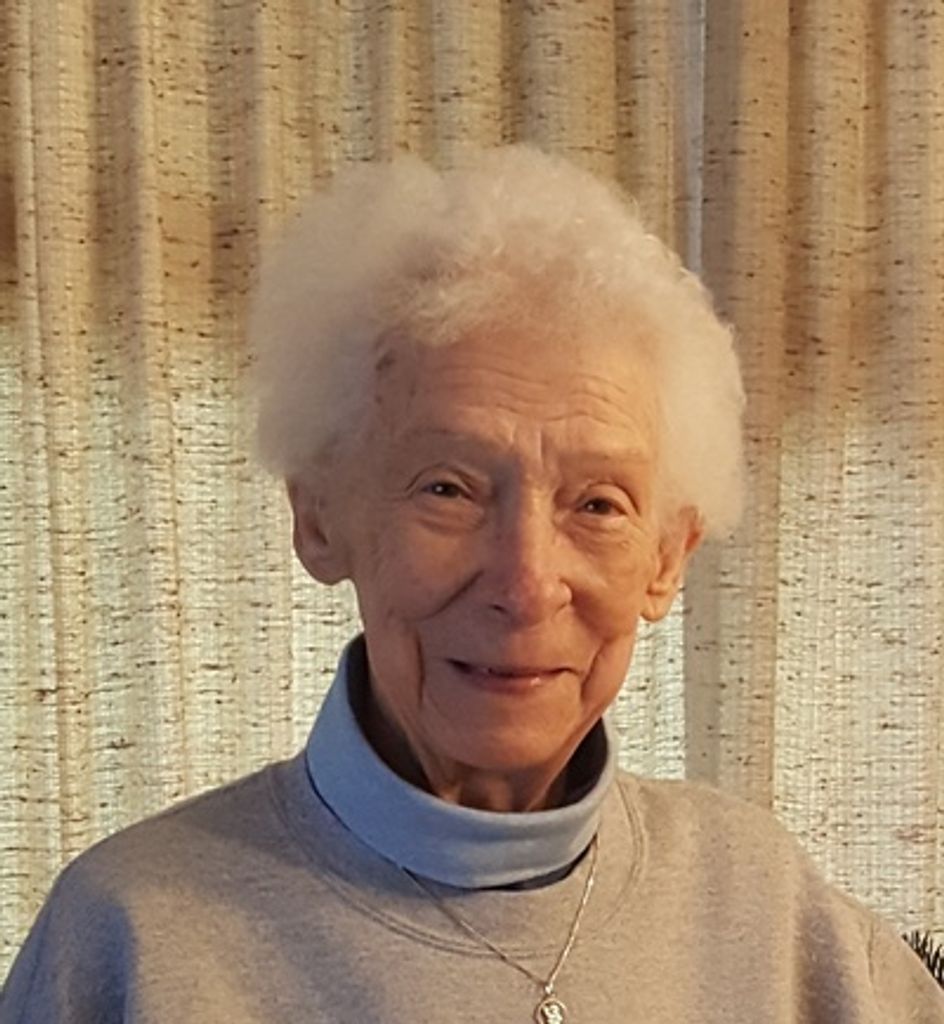 Esther Mackey Profile Photo