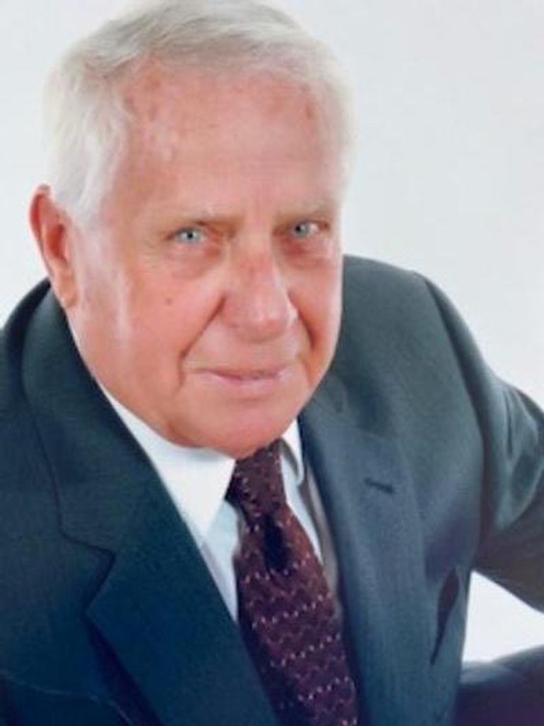James "Tom" Thomas Carney Profile Photo