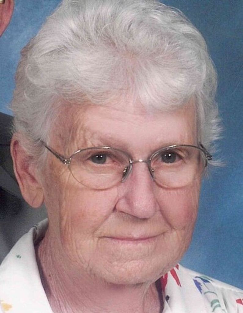 Jackie (Summers)  Perry