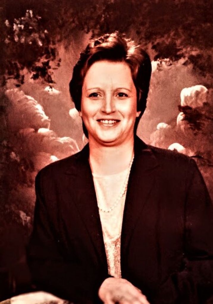 Patty Evans Mika Profile Photo