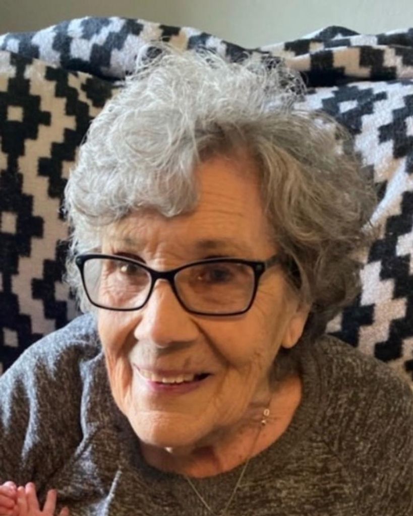 Virginia Ray Chavis Quintero Profile Photo