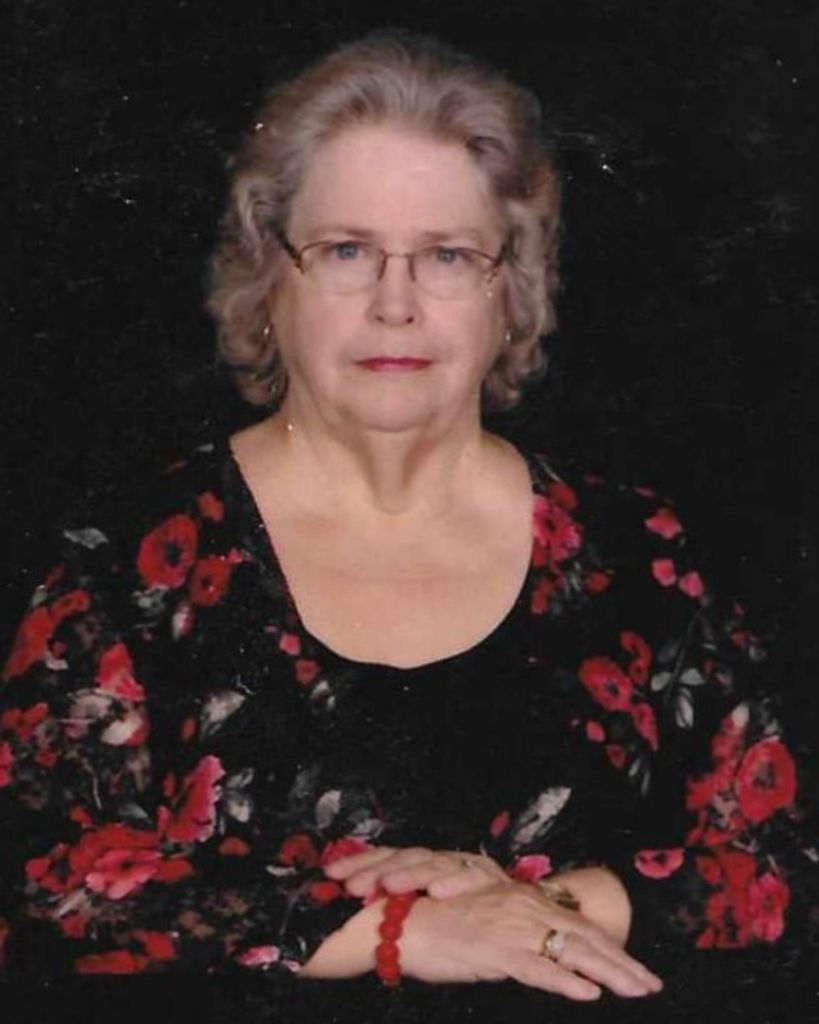 Crystal Reed Profile Photo