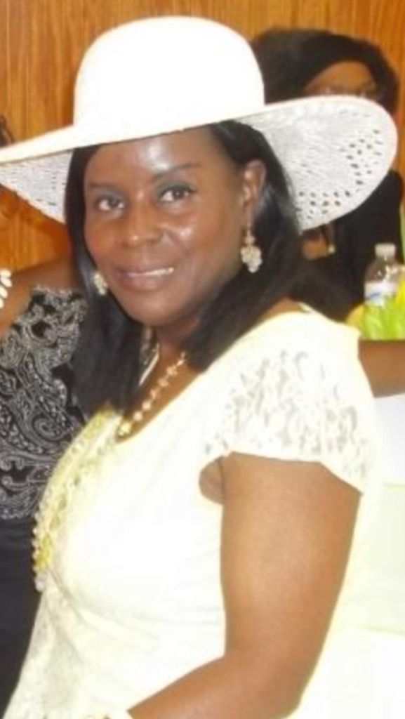 Mrs. Sonia Edmondson Gordon