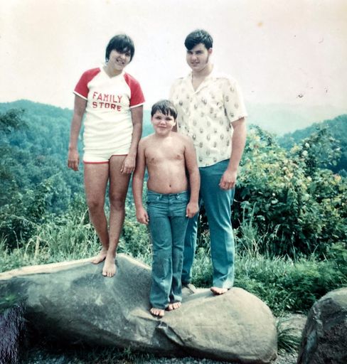 Jeffrey D. Lay photo gallery thumbnail 50 of 212