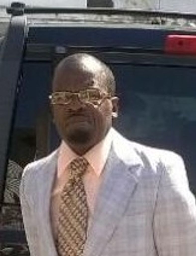 Gregory "Peterguns" Wollard