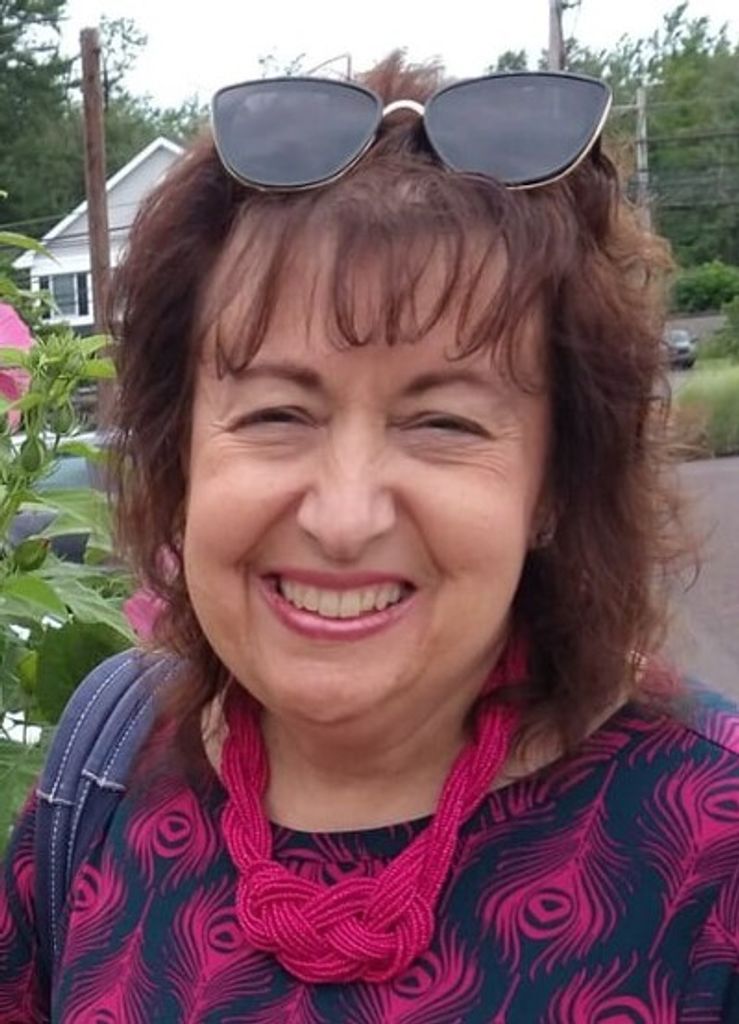 Dana Lee Stoltzfus Profile Photo