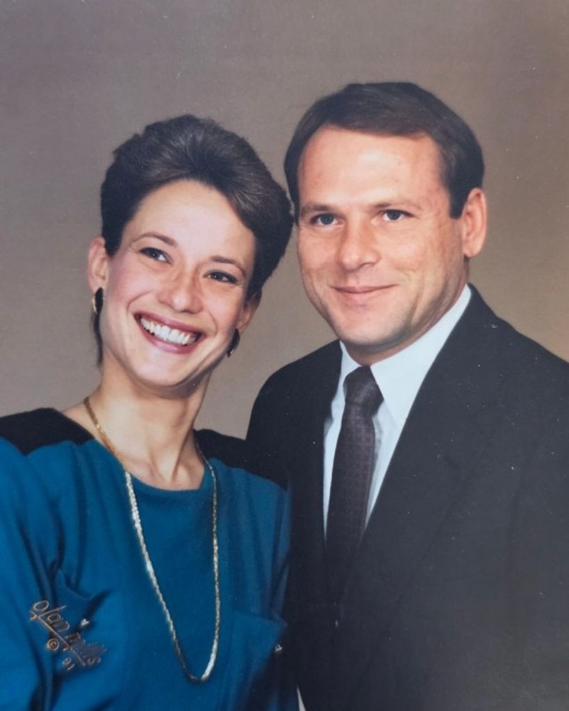 Daniel & Dixie Dyer Profile Photo