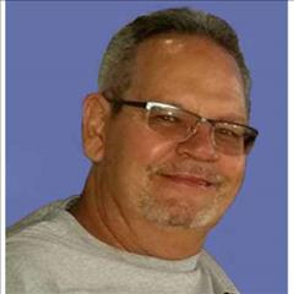 Robert Tillman England Profile Photo