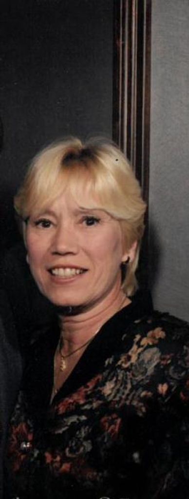 Fay (Walters)  Elsaesser Profile Photo