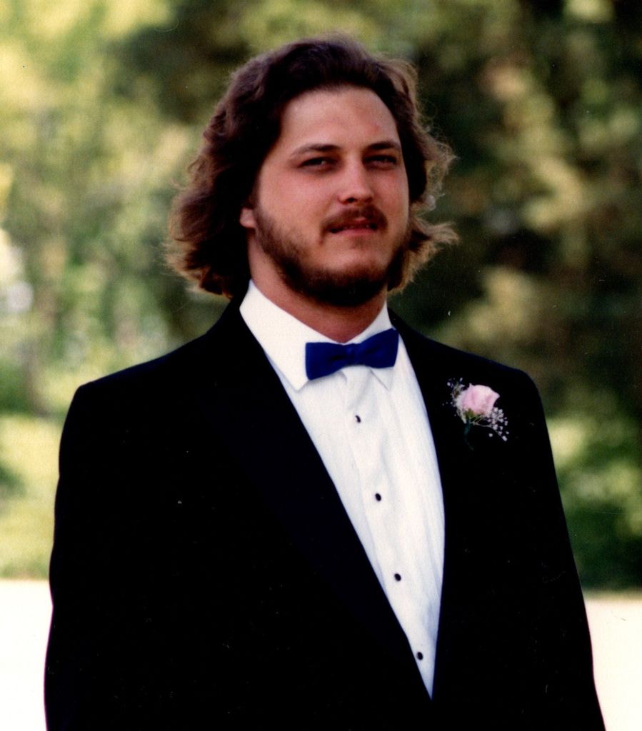 Joseph Eugene Larson Profile Photo