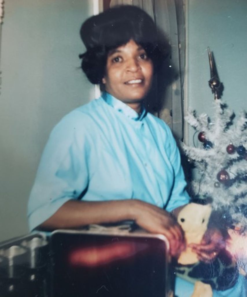 Nina Lucille Bennett Profile Photo