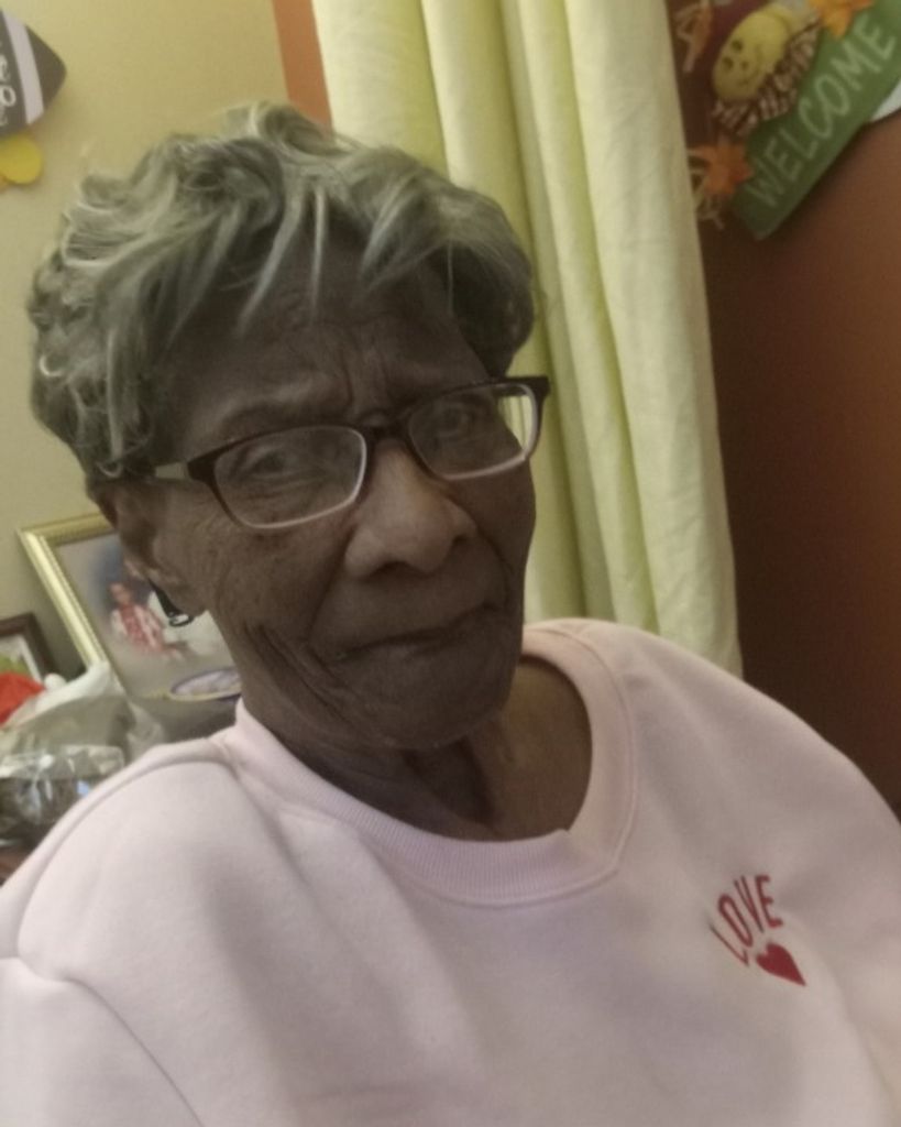 Clara Mae Martine Pearson