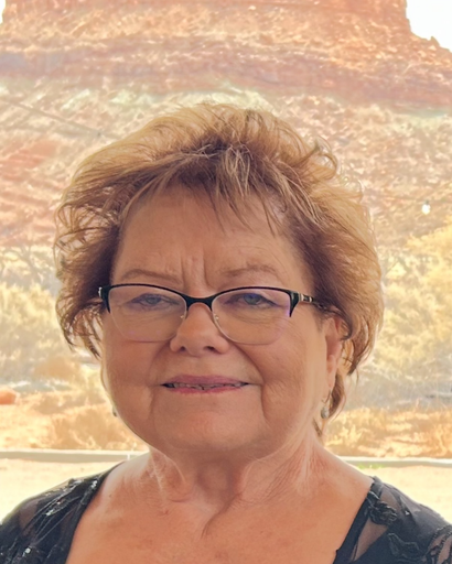 Marjorie Howlett Castagno's obituary image