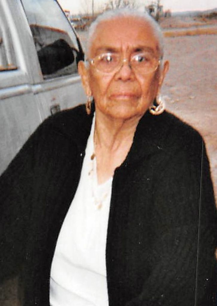 Nieves Gonzalez