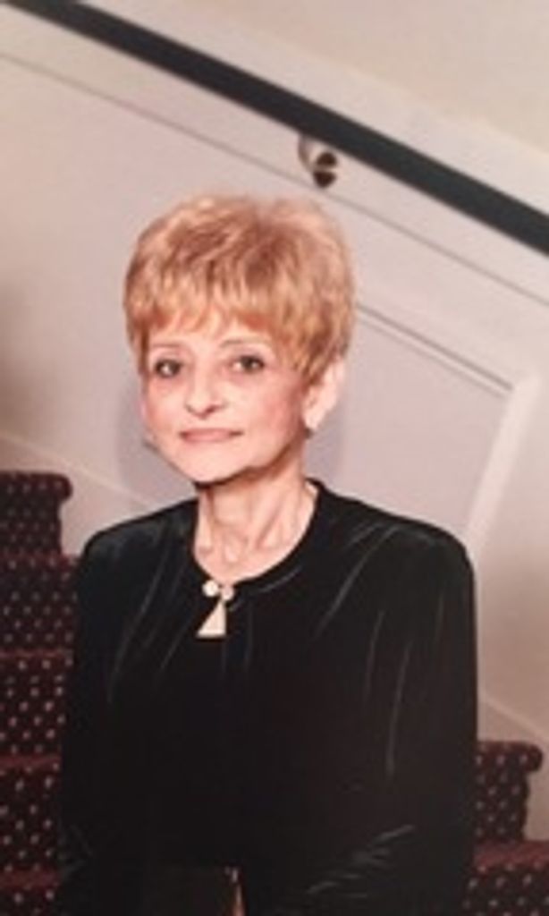 Brunhilde Eager Profile Photo