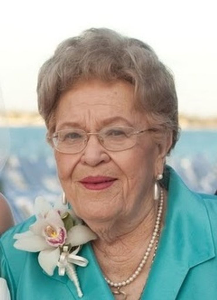 Carolyn Luckenbach
