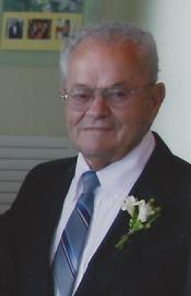 Alexander B. "Ike" Usborne