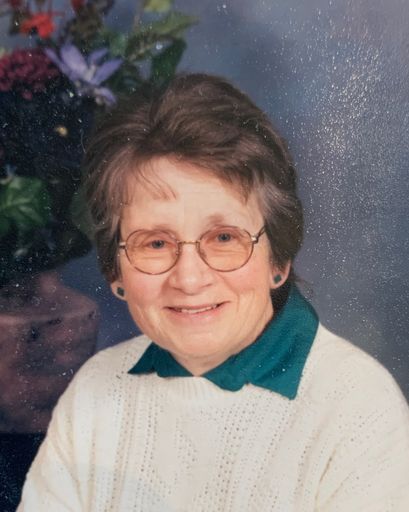Maxine "Bee" Heinemann Profile Photo