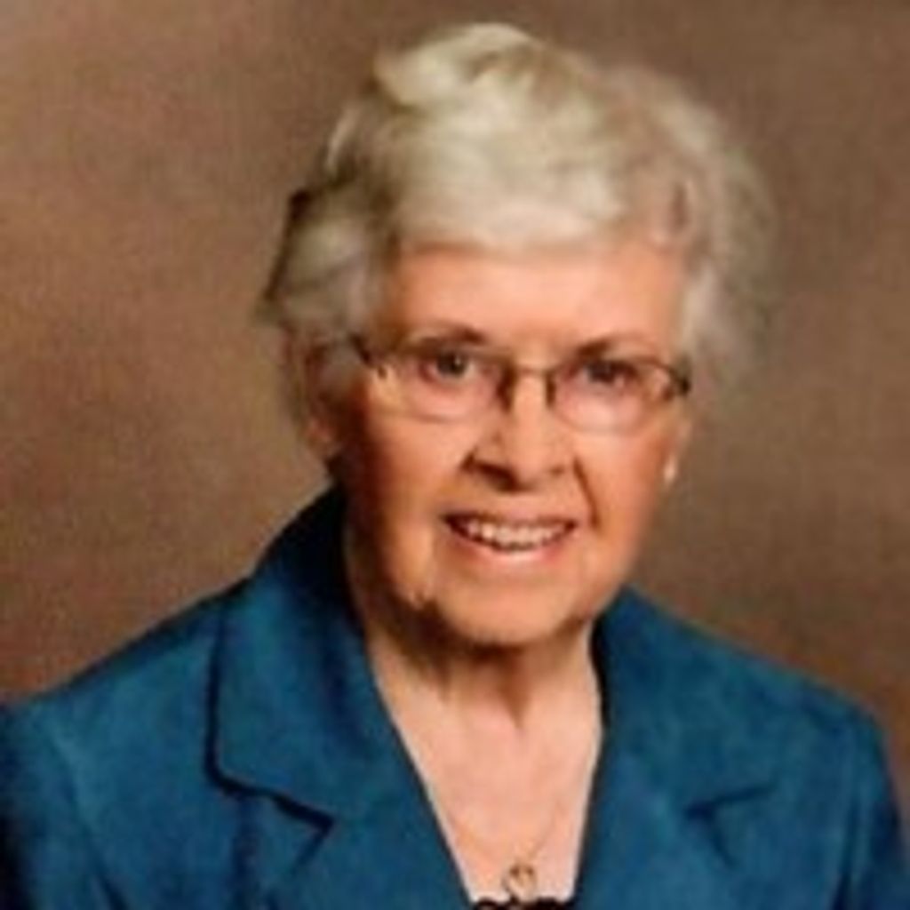 Lorena E. Vagedes