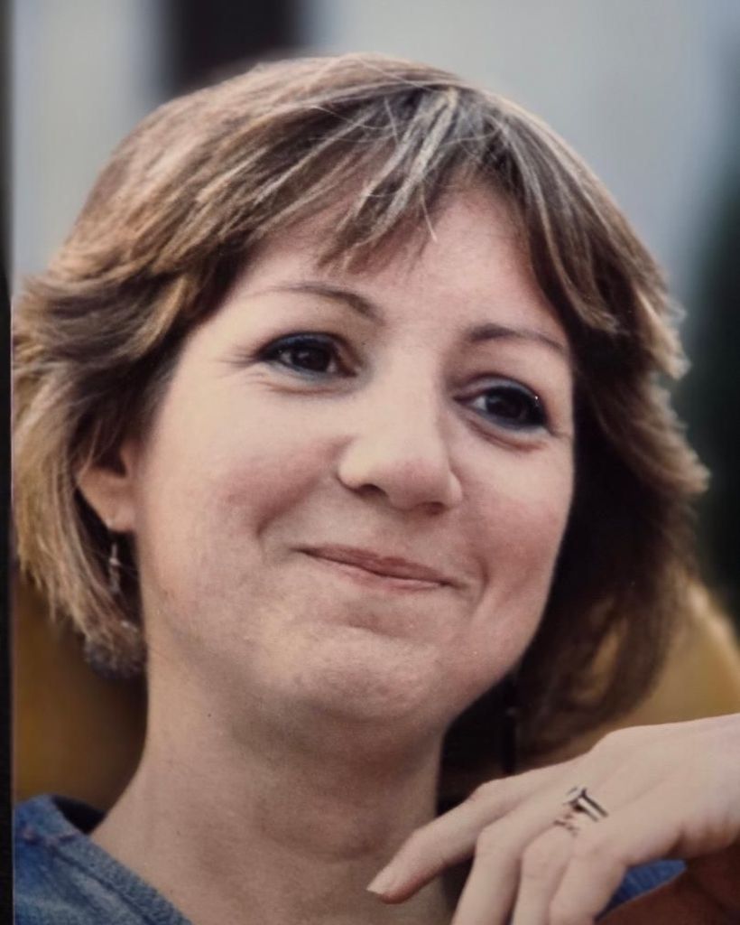 Cynthia Santella Profile Photo