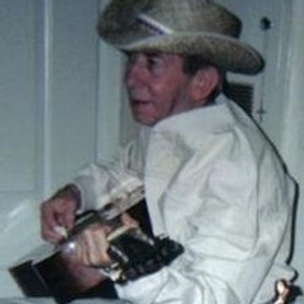 Kenneth  Wayne Devinney