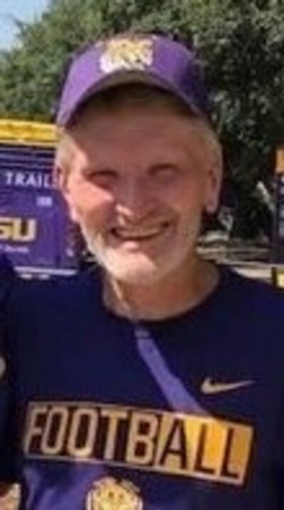 Robert Carl "Plum Head" Thompson Profile Photo