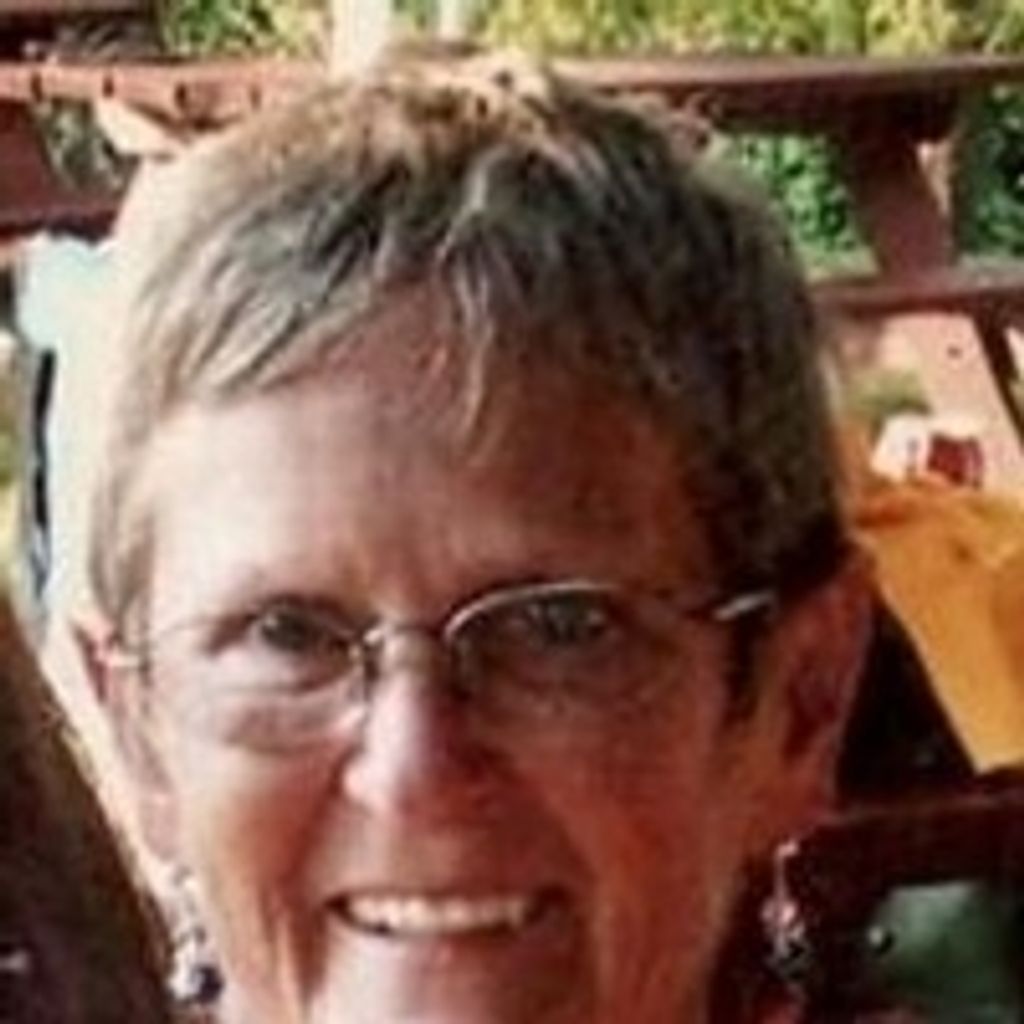 Joan Link