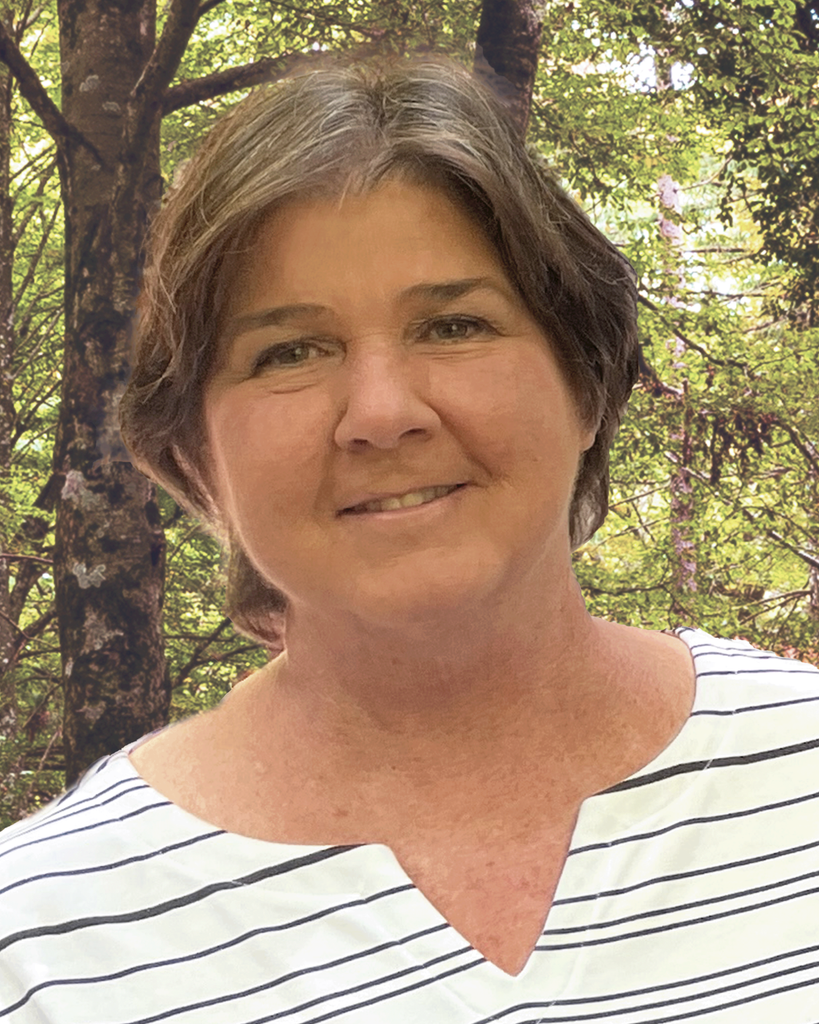 Dana Erin (Karlin) Bennett