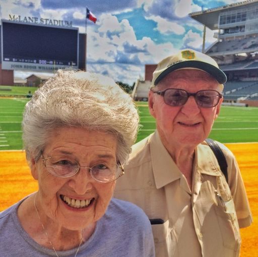 Betty Carroll photo gallery thumbnail 78 of 122