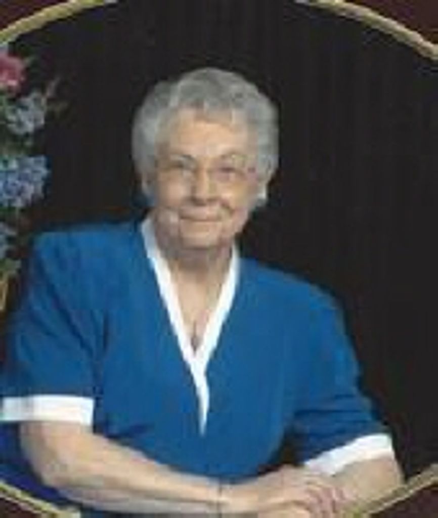 Evelyn  Marie LICHNOVSKY