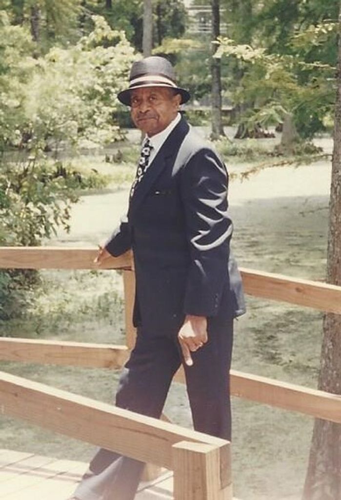 James Edward Lewis, Sr.