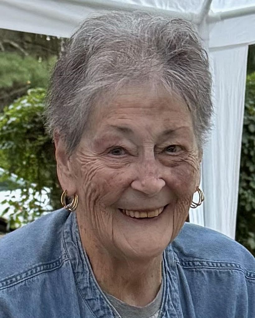 Carol Hook Profile Photo