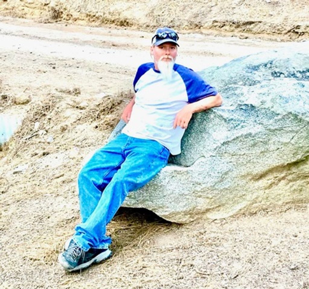 Billy James Schneider Profile Photo