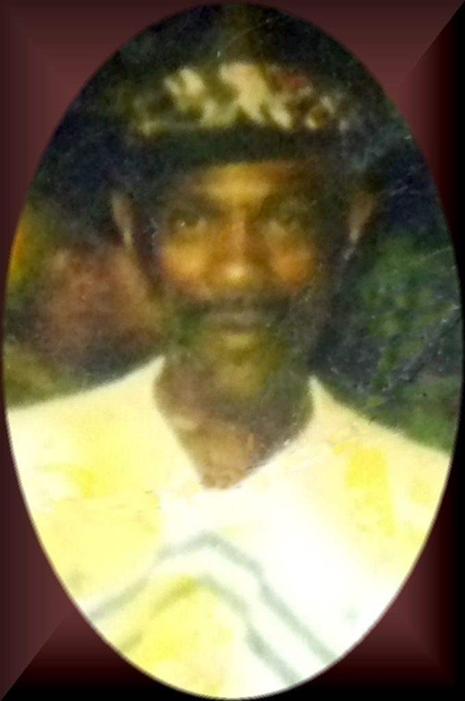 Thomas Bell Profile Photo