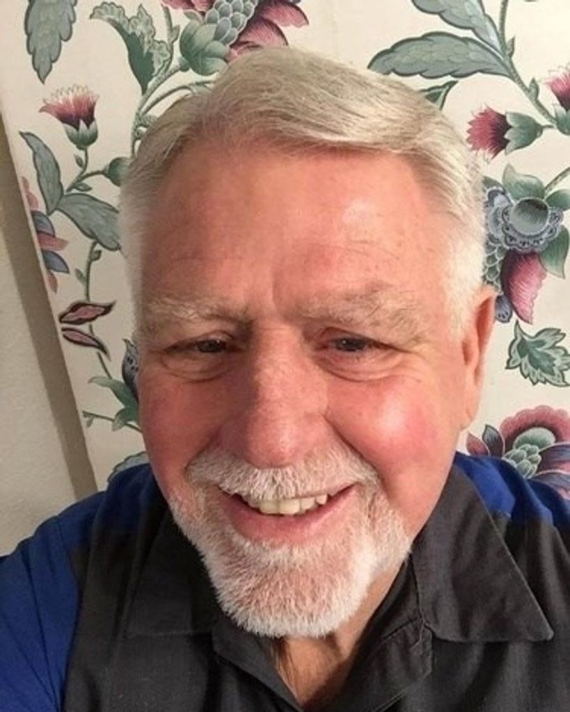 Bruce Henry Henderson Profile Photo