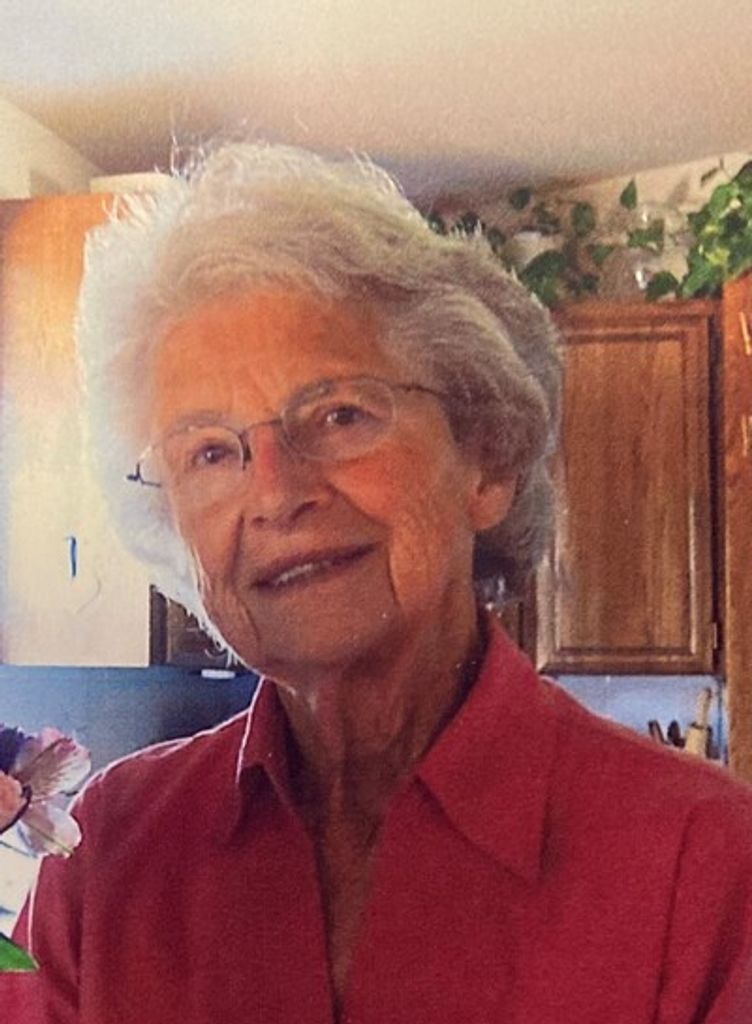 Helen B Reichert Profile Photo