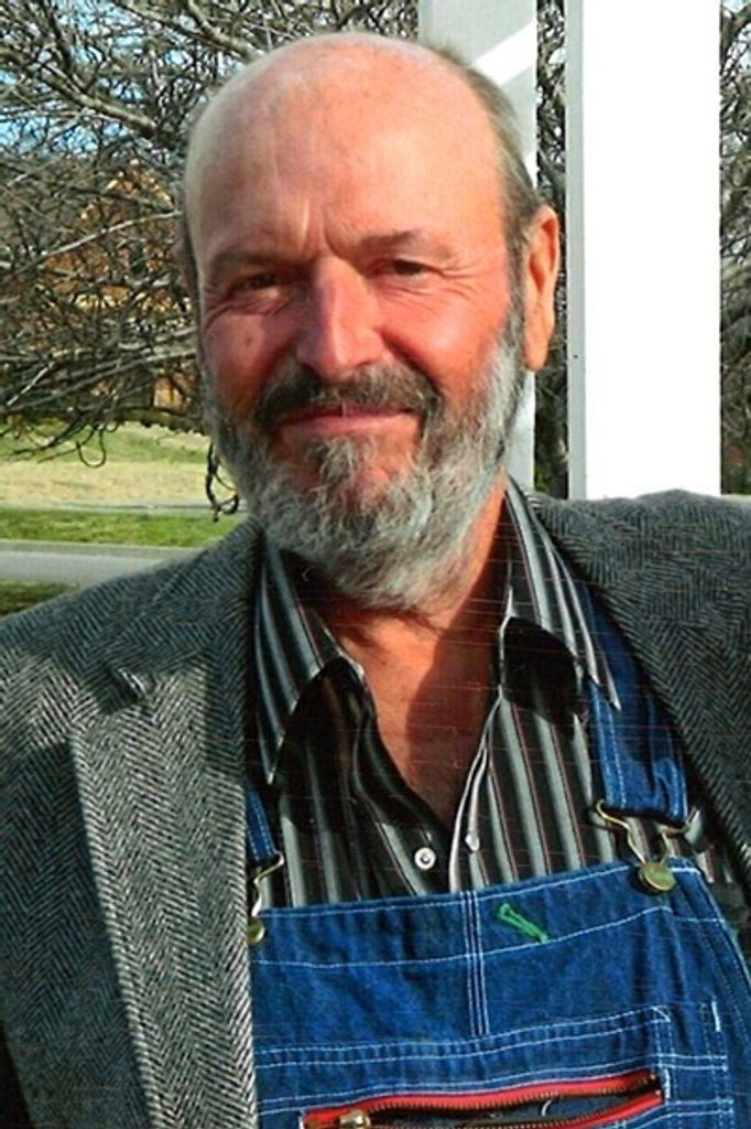 Mike Edwards Profile Photo