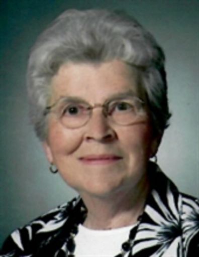 Carolyn P. Moyer photo gallery thumbnail 1 of 2